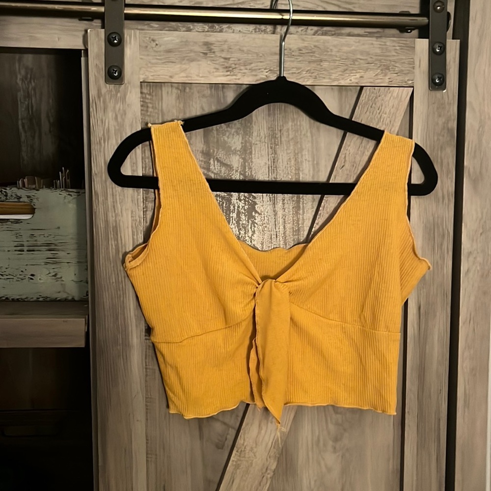 SHEIN Mustard Ribbed Tie Front Cropped Tank,XS